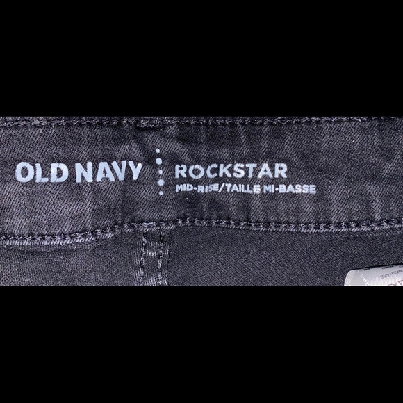 Mid-rise black ripped jeans! - Picture 2 of 2